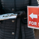 Pros of Selling Your House to Real Estate Investors